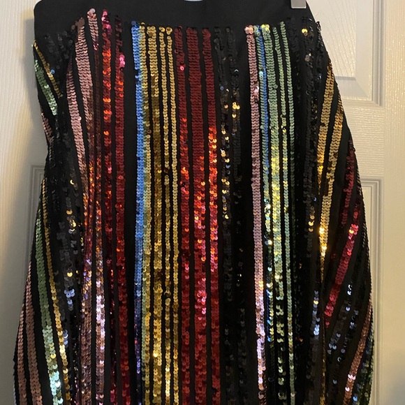 Torrid Rainbow Sequin Mini skirt Size 3 - Picture 2 of 4